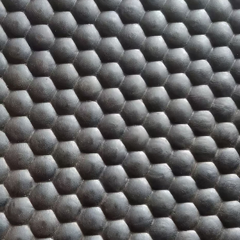 Rubber livestock mat 