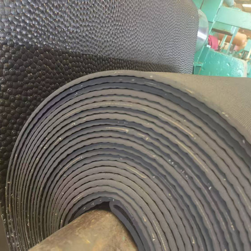 Rubber livestock mat 