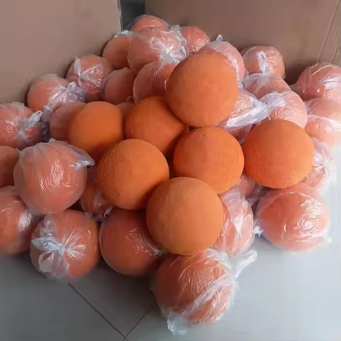 Sponge rubber cleaning ball